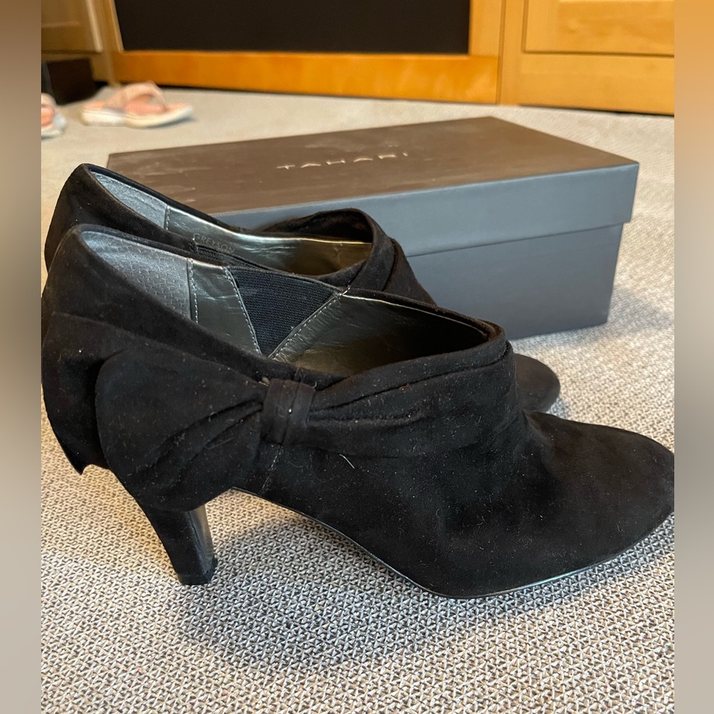 Tahari suede heeled booties